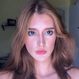 Meet your Posher, Elissa’s